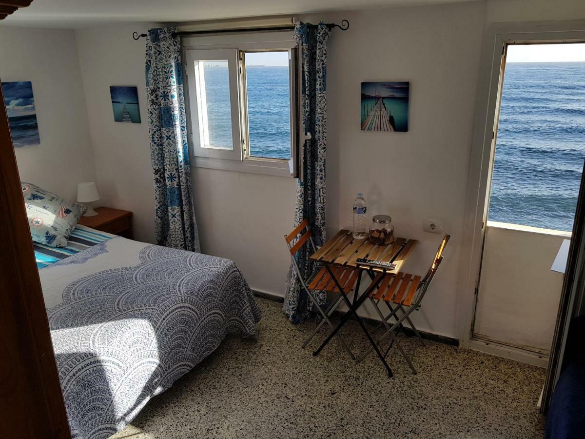 Bed And Breakfast By The Sea Pozo Izquierdo Luaran gambar